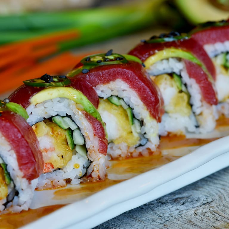 Sushi Delivery: Fresh Rolls to Your Door