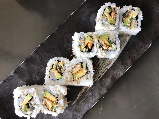 Unagi Roll.